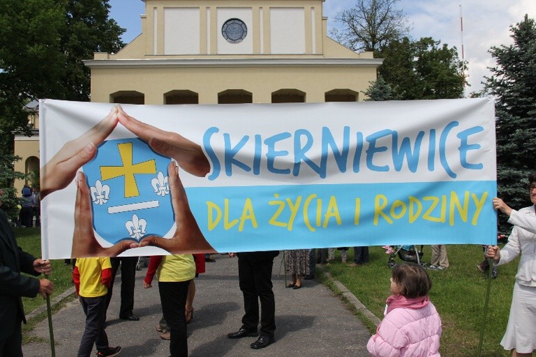 II Marsz dla Życia i Rodziny w Skierniewicach