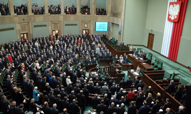 Jednogłośnie dla rodziny