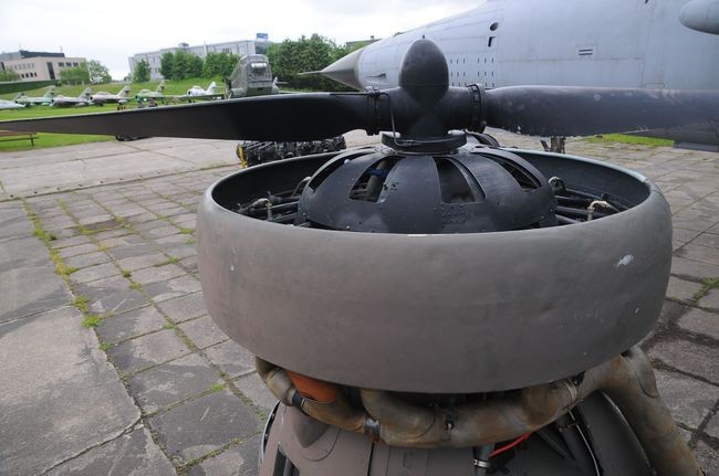 Zabytkowe samoloty w Muzeum Lotnictwa