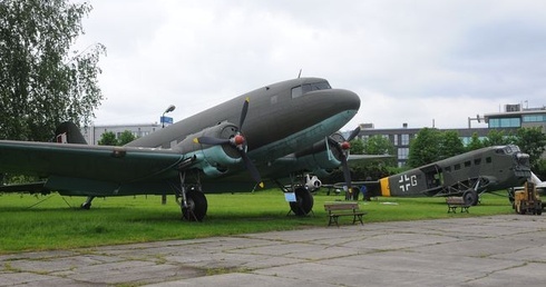 Zabytkowe samoloty w Muzeum Lotnictwa