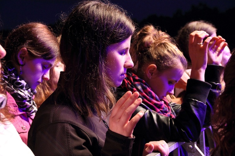 Koncert "Bądź jak Jezus" 2013 cz. 2