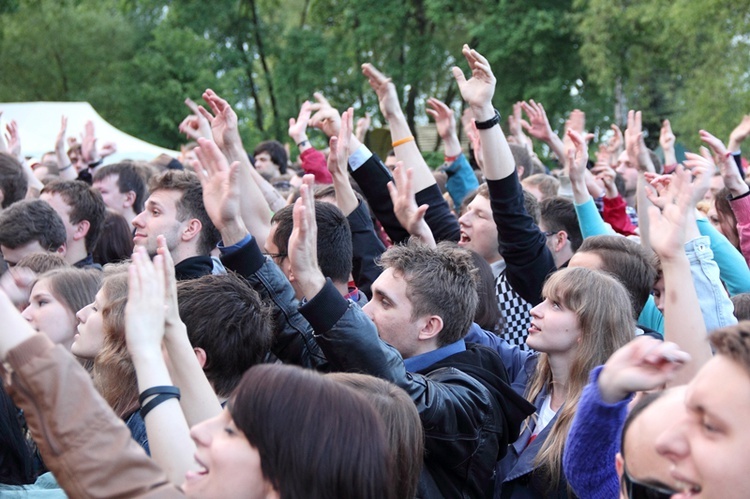 Koncert "Bądź jak Jezus" 2013 cz. 2