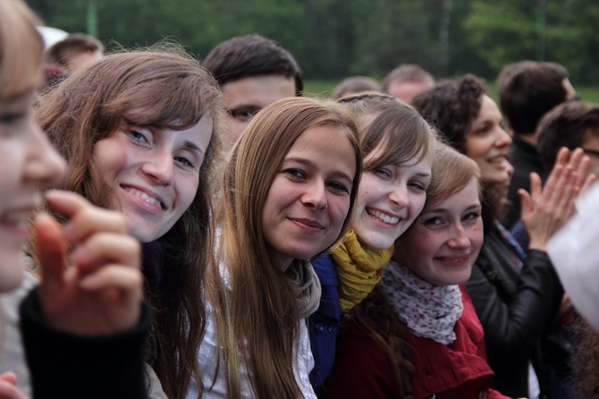 Koncert "Bądź jak Jezus" 2013 cz. 2