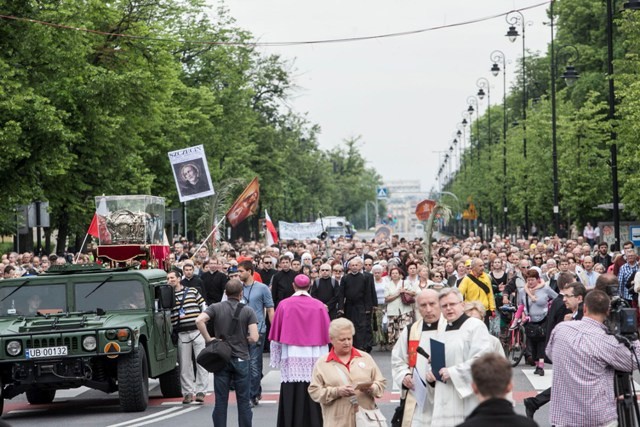 Procesja jak 75 lat temu