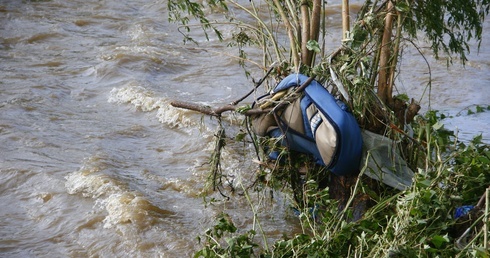 Na razie woda ustępuje