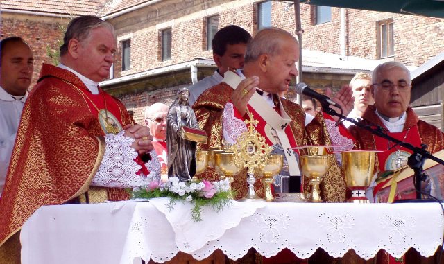 Bp senior Tadeusz Rakoczy kończy posługę