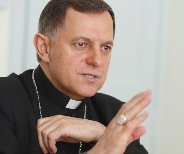 Abp Mieczysław Mokrzycki