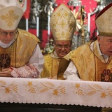 Dziękczynienie za posługę abp. Mariana Gołębiewskiego