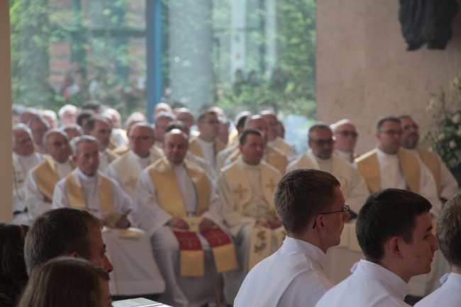 Jubileusz 25-lecia kapłaństwa bp. Andrzeja Czai