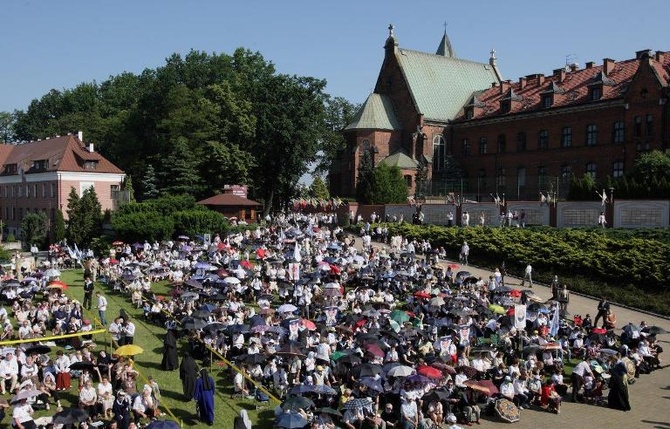 Łagiewniki świętują