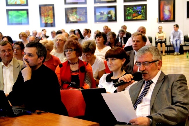 VII Forum Ruchów i Stowarzyszeń Diecezji Tarnowskiej. Prezentacje grup.