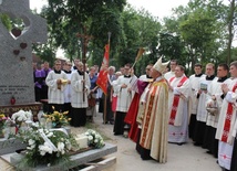 Liturgii pogrzebowej przewodniczył bp Roman Marcinkowski