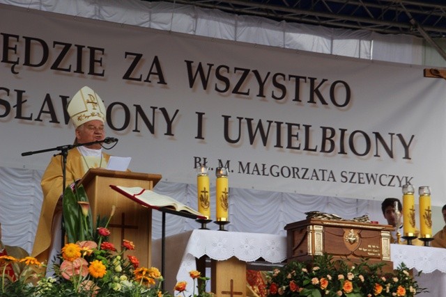 Homilie wygłosił bp Tadeusz Rakoczy