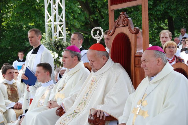 Uroczystości na Świętym Krzyżu