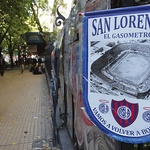 Stadion San Lorenzo de Almagro, na trybunach którego kibicował Jorge Mario, już nie istnieje. Pozostał tylko na starych zdjęciach. Klub zbudował nowy stadion