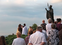 Blask bł. Jana Pawła II napełnia to miejsce