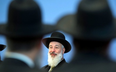 Naczelny rabin rezygnuje