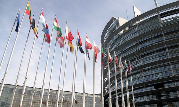 UE: Coraz bliżej dopięcia budżetu