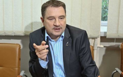 Duda: Premier to tchórz i kłamca 