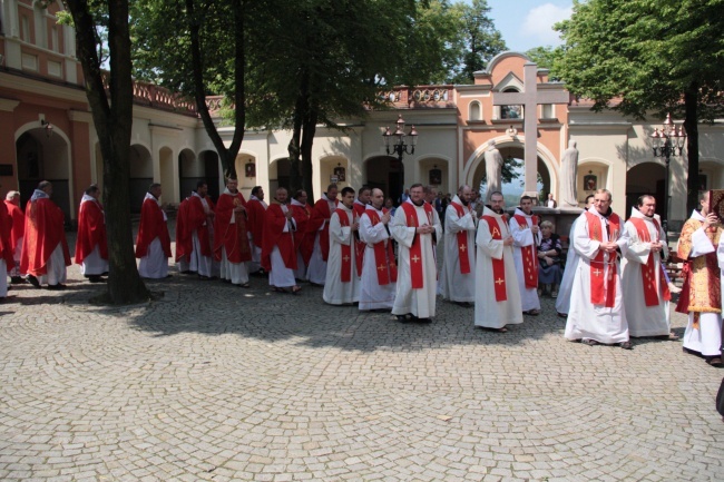 Generał franciszkanów afiliował bp. Andrzeja Czaję do zakonu franciszkańskiego