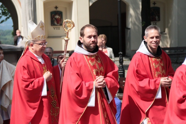 Generał franciszkanów afiliował bp. Andrzeja Czaję do zakonu franciszkańskiego