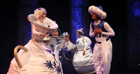 Na kawę? Do teatru!
