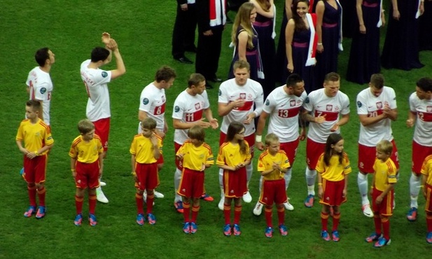 Piłkarska reprezentacja dołuje
