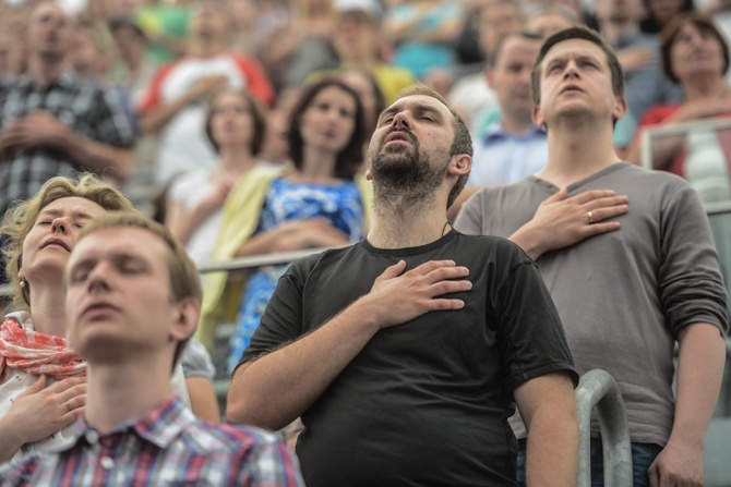 Jezus na Stadionie cz.1