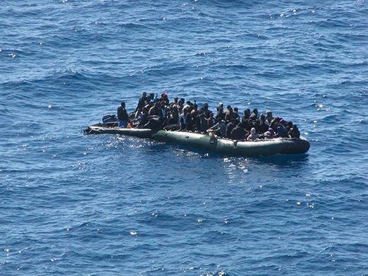 Pięciu pasażerów łodzi z imigrantami z Afryki Północnej, która 17 marca 2012 r. znalazła się u wybrzeża Lampedusy, nie przeżyło podróży