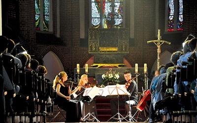 W koncercie inaugurującym festiwal Muzyka w Katedrze wystąpił Royal String Quartet, który do Kołobrzegu przyleciał prosto z Londynu