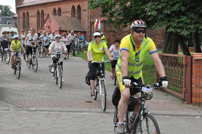 Z Rzepina na Jasną Górę