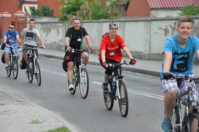 Z Rzepina na Jasną Górę