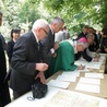 "Fałszywy ekologizm gardzi człowiekiem"