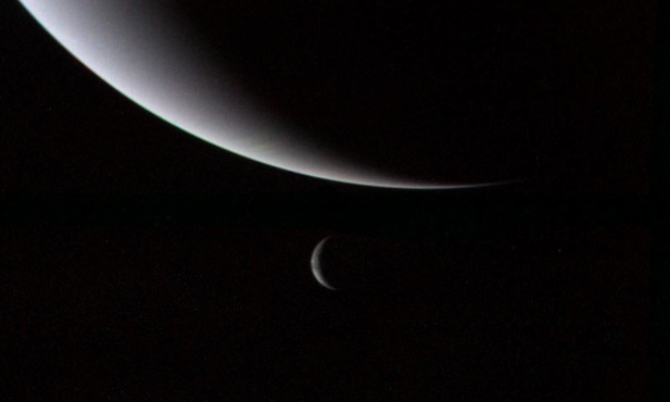 Astronom odkrył nowy księżyc Neptuna