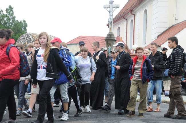 Strumień nyski w Strzeleczkach