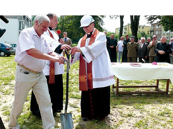 Uroczyste rozpoczęcie prac budowlanych na Wieniawie