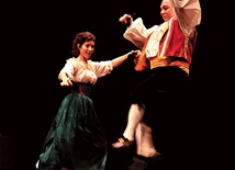  Goście z Półwyspu Iberyjskiego podczas finałowej gali odkryją przed widzami kolejne oblicza dworskiego tańca hiszpańskiego