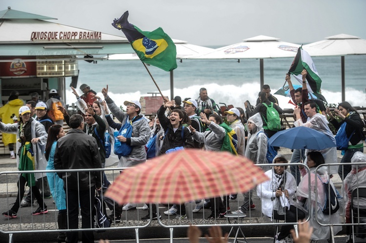 Rio 2013 - papież na Copacabana