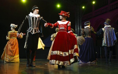 Tańce dworskie w Krakowie