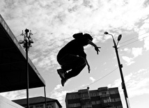 Ksiądz buduje „Parkour Park”