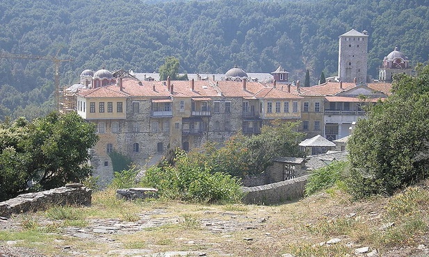Mnisi na barykadach