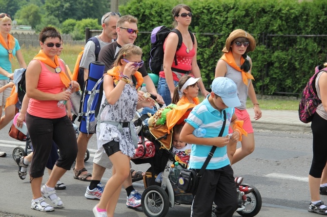 68. Pielgrzymka Rybnicka - dzień 1. - Kamień, Książenice