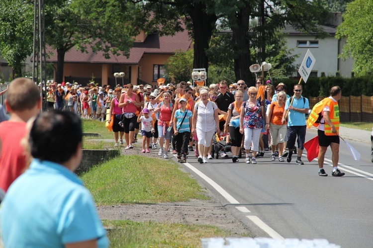 68. Pielgrzymka Rybnicka - dzień 1. - Kamień, Książenice