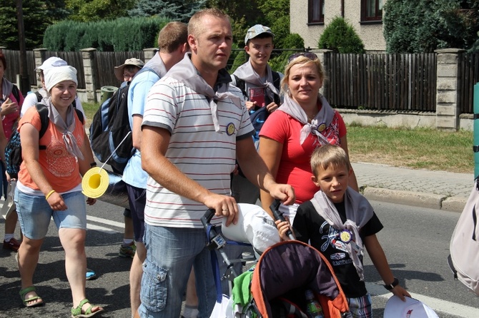 68. Pielgrzymka Rybnicka - dzień 1. - Kamień, Książenice