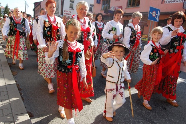 Już idą na Jasną Górę