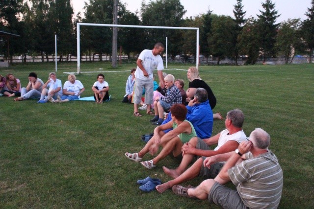 Pielgrzymka Świdnicka - nocleg w Przewornie
