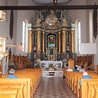  Większość ołtarzy w kościele Świętego Ducha ufundowali mieszkańcy Łowicza
