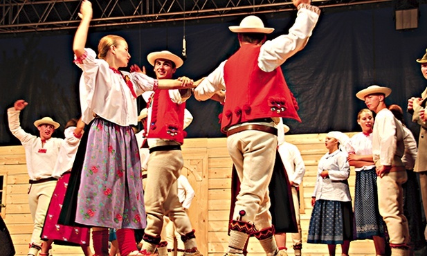 Zespół „Istebna” z Istebnej zdobył serca autentyzmem pasterskiej tradycji