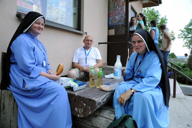 Z promienistego marszu na Jasną Górę