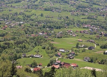 Panorama Limanowej z tarasu widokowego